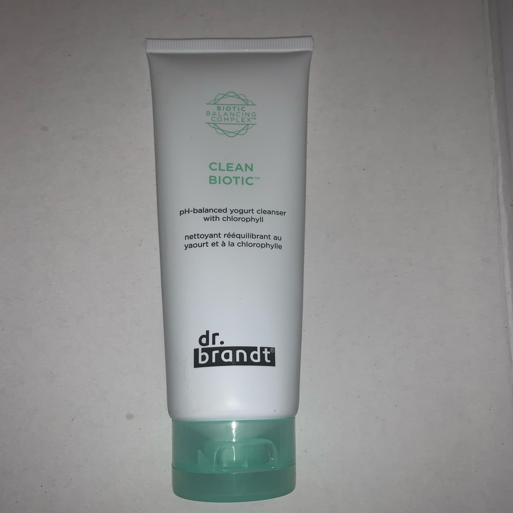 Dr. Brandt Clean Biotic Cleanser